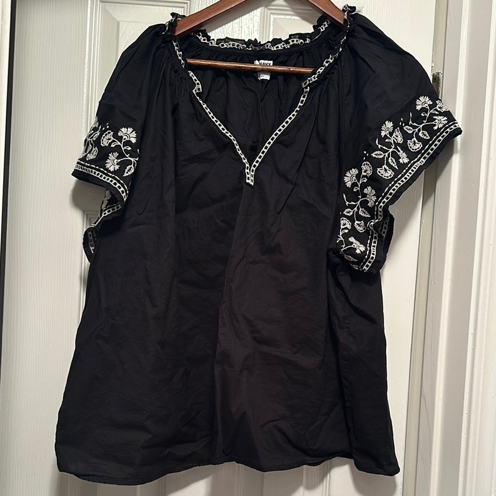4/$15 Black Embroidered Women's Top